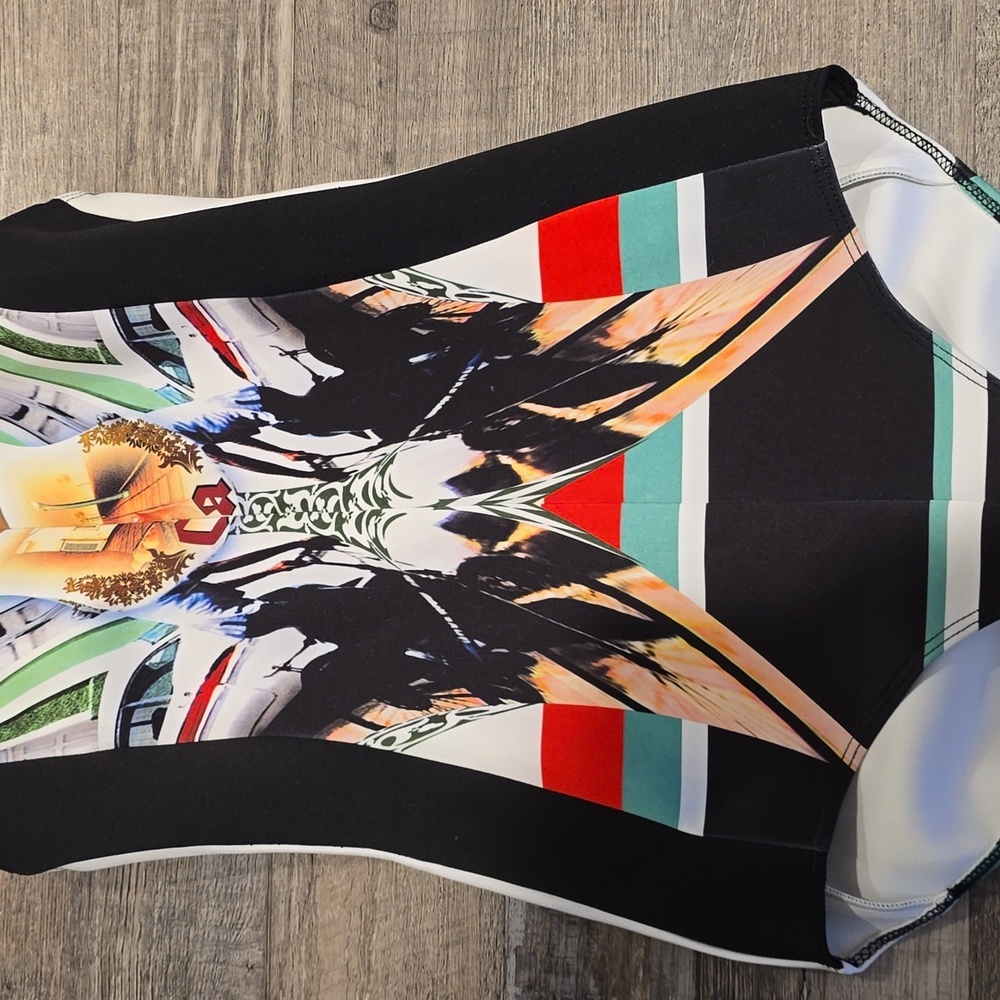 CLOVER CANYON | Flying Cars CA racerback one piece | Size Small NWOT - Picture 6 of 13